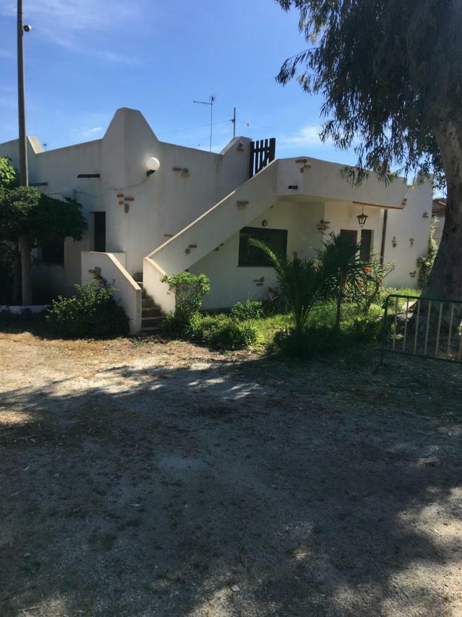 Residence La Quiete Taureana Exterior photo